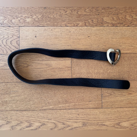 Gucci Authentic Heart Buckle Belt IT SZ 85/34 Black Gold - Picture 12 of 14